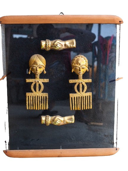 Tableau artisanal vitré avec deux peignes afro